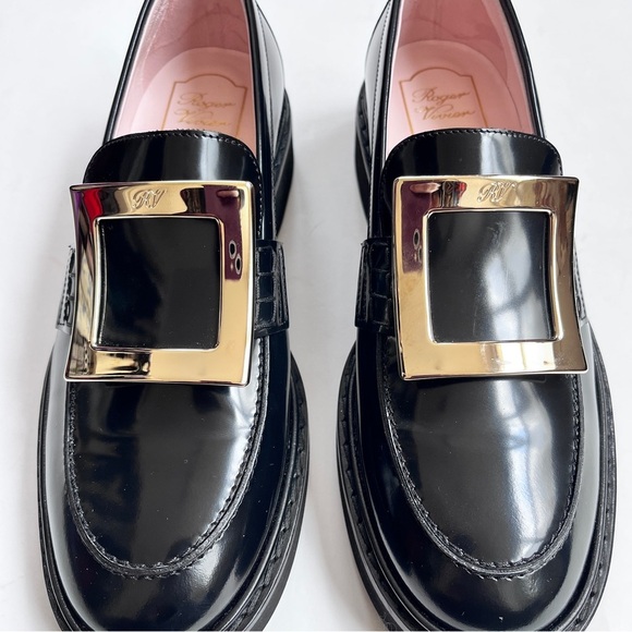 Roger Vivier Viv' Rangers Black Patent Leather Women’s  Loafers 39 US 9 - Picture 4 of 15